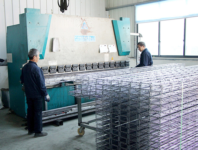 生產(chǎn)車(chē)間