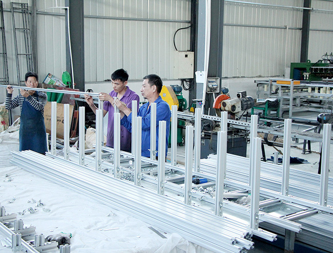 生產(chǎn)車(chē)間