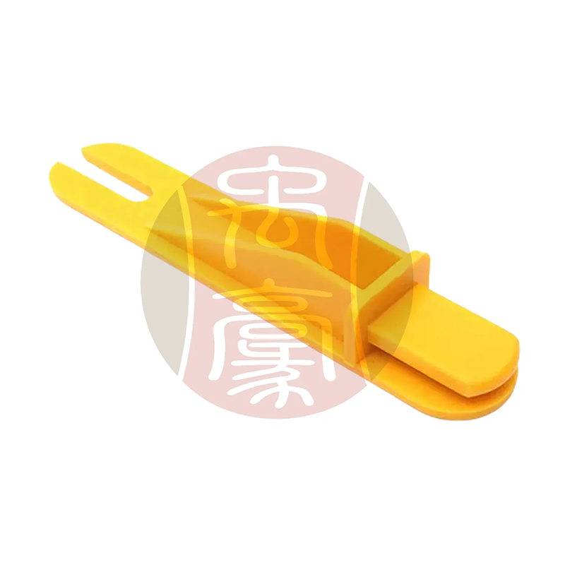 萬能三通固定器